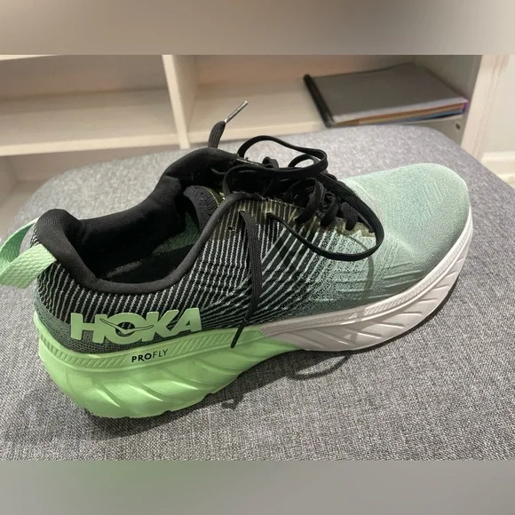 The Hoka One Mach 3 PROFLY - Picture 8 of 10